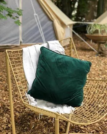 Into The Glamping - Great Hazelnut Luxuszelt *